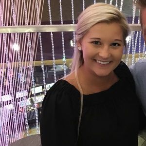 Meet your Posher, Kimberly